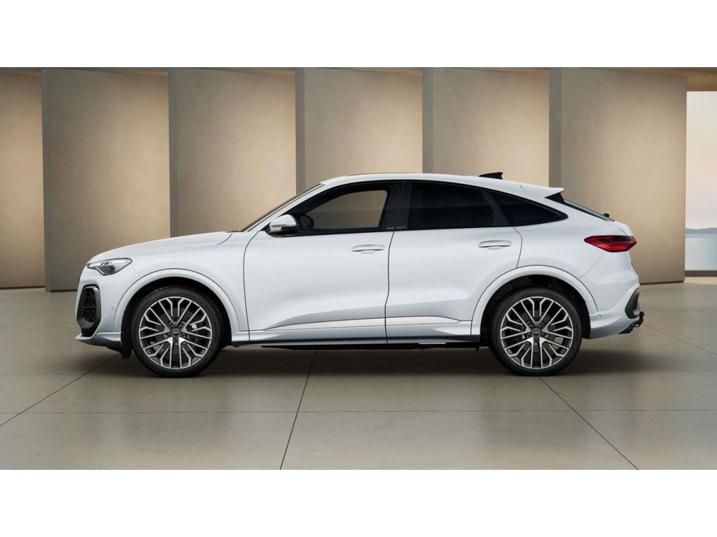 Audi SQ5 2026 г. Белый, пробег 18389 км