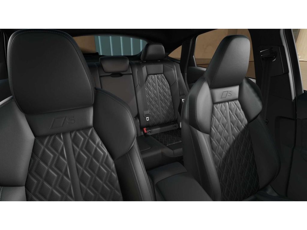 Audi SQ5 2026 г. Белый, пробег 18389 км