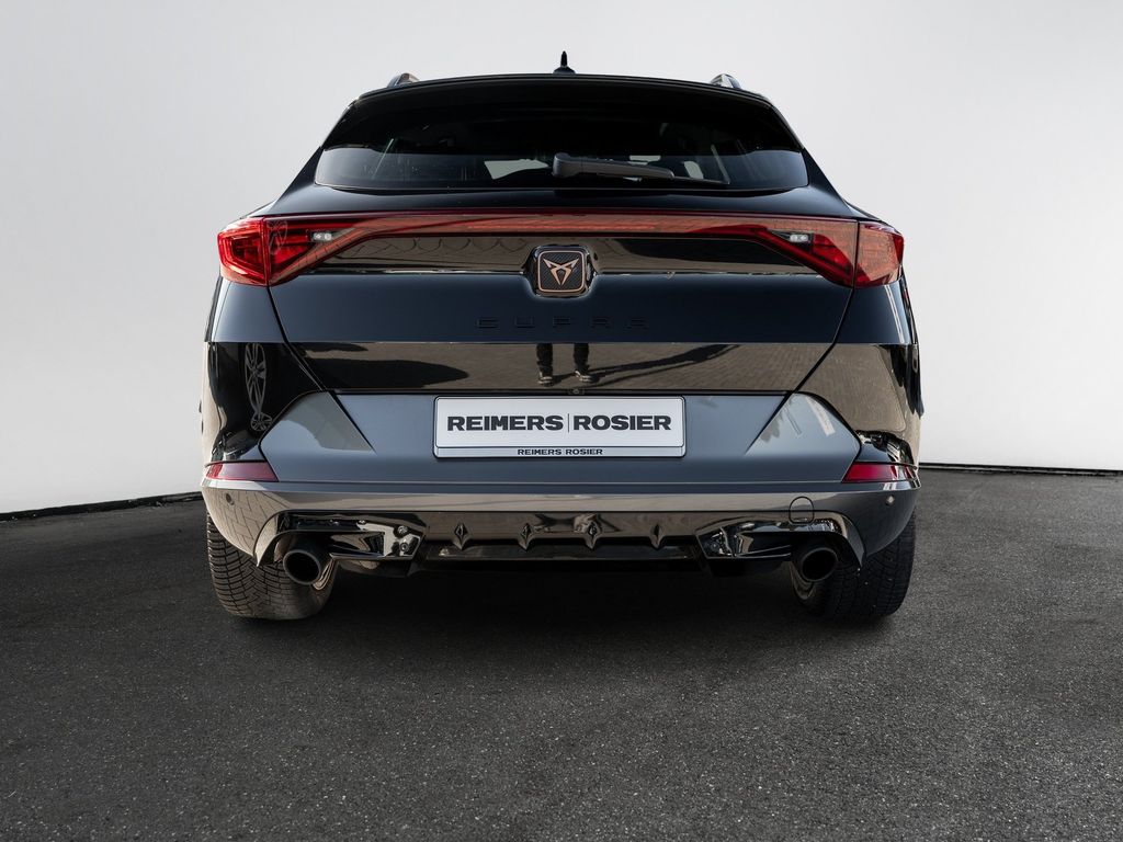 Cupra Formentor 2022 г. Чёрный, пробег 44800 км