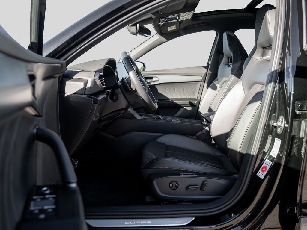 Cupra Formentor 2022 г. Чёрный, пробег 44800 км