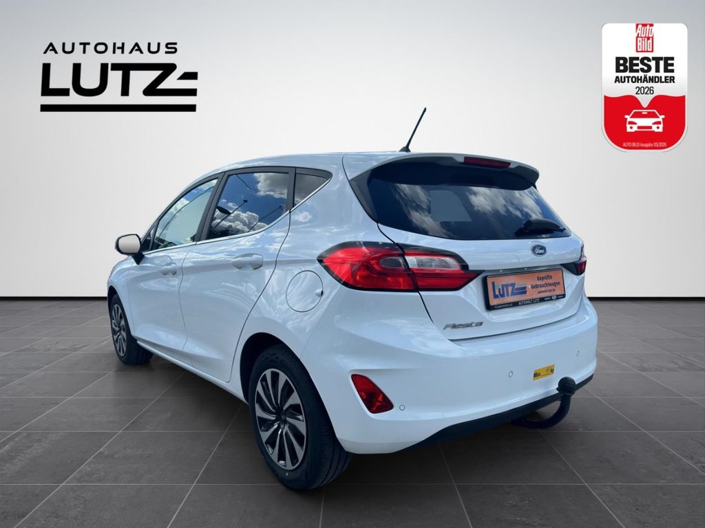 Ford Fiesta 2022 г. Белый, пробег 32200 км