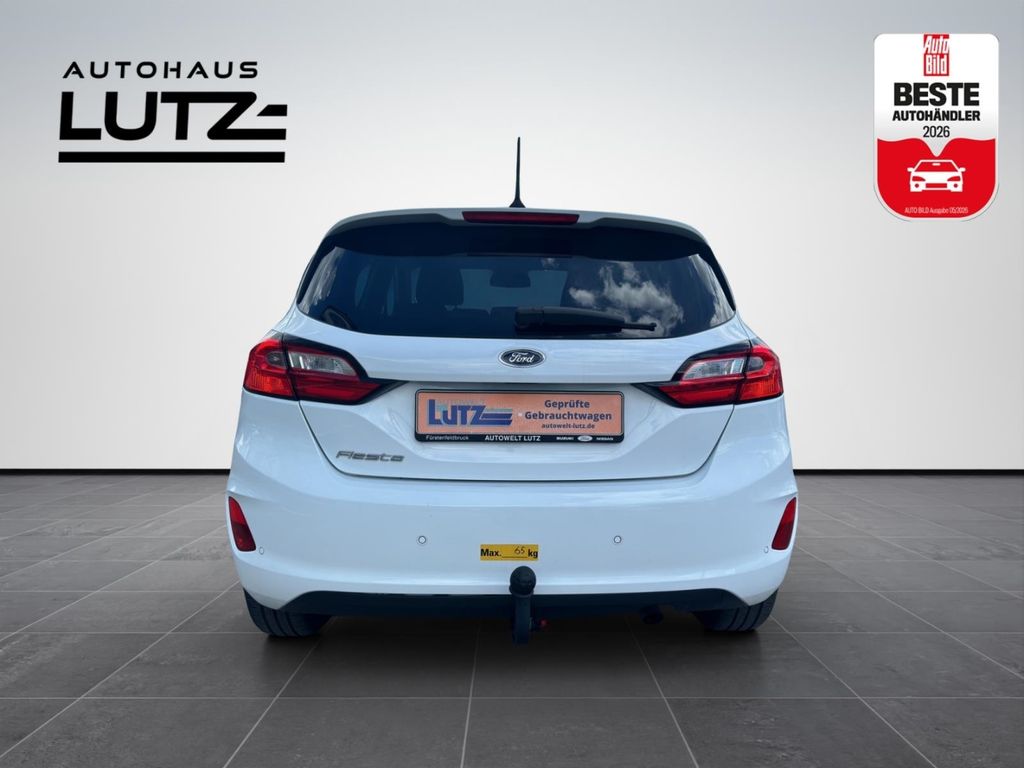 Ford Fiesta 2022 г. Белый, пробег 32200 км
