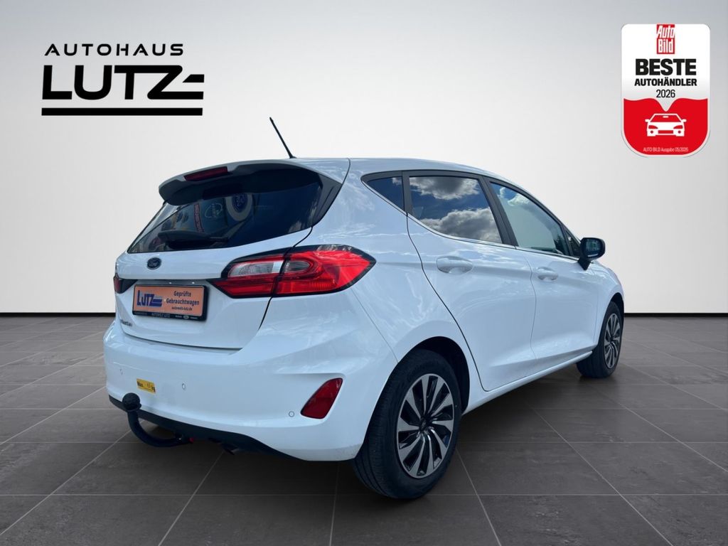 Ford Fiesta 2022 г. Белый, пробег 32200 км