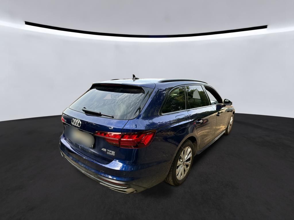 Audi A4 2022 г. Синий, пробег 48863 км
