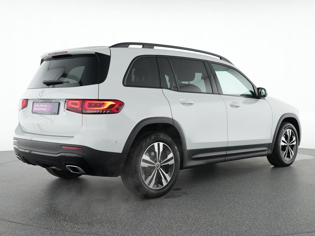 Mercedes-Benz GLB 180 2022 г. Белый, пробег 57797 км