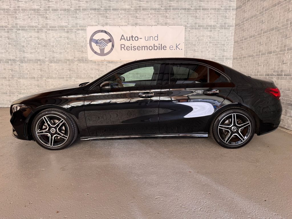 Mercedes-Benz A 200 2022 г. Чёрный, пробег 30000 км