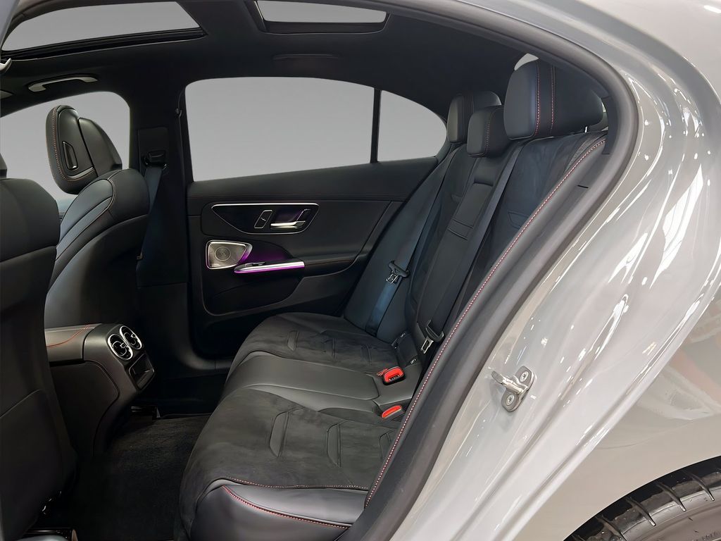 Mercedes-Benz C 43 AMG 2025 г. Серый, пробег 12982 км