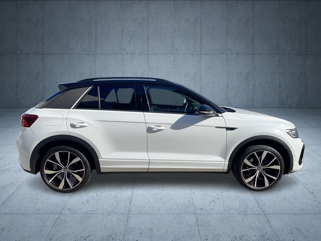 Volkswagen T-Roc 2023 г. Белый, пробег 42226 км