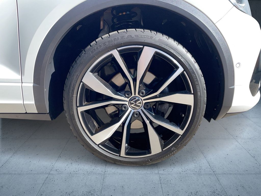 Volkswagen T-Roc 2023 г. Белый, пробег 42226 км