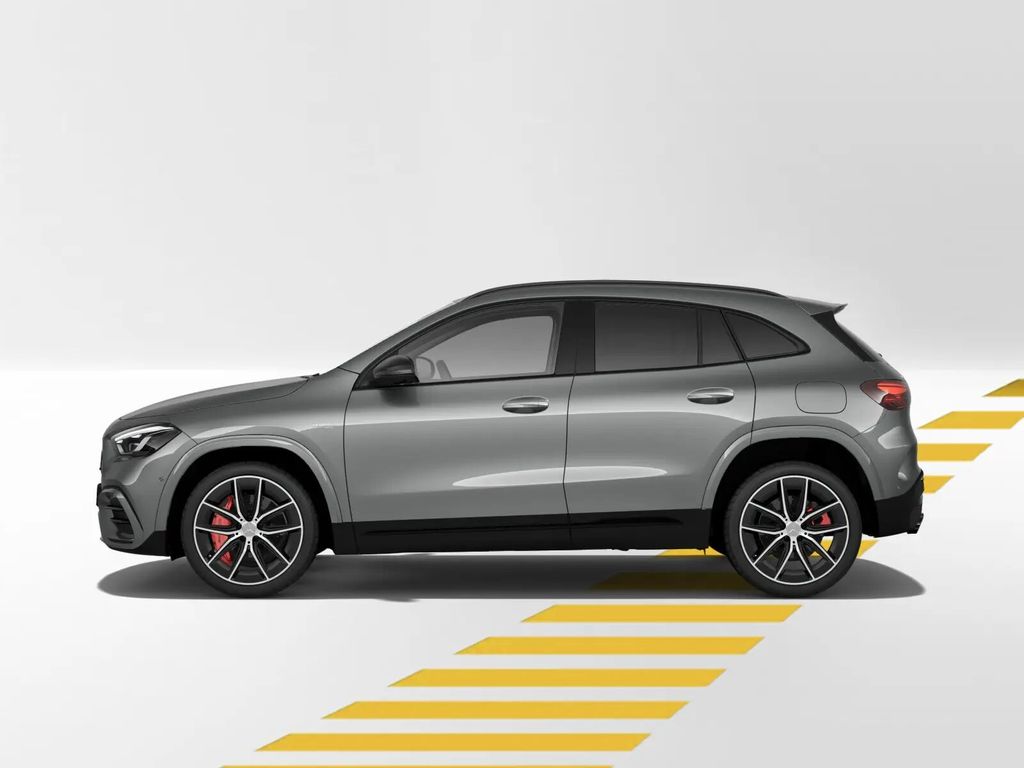 Mercedes-Benz GLA 45 AMG 2025 г. Серый, пробег 3099 км