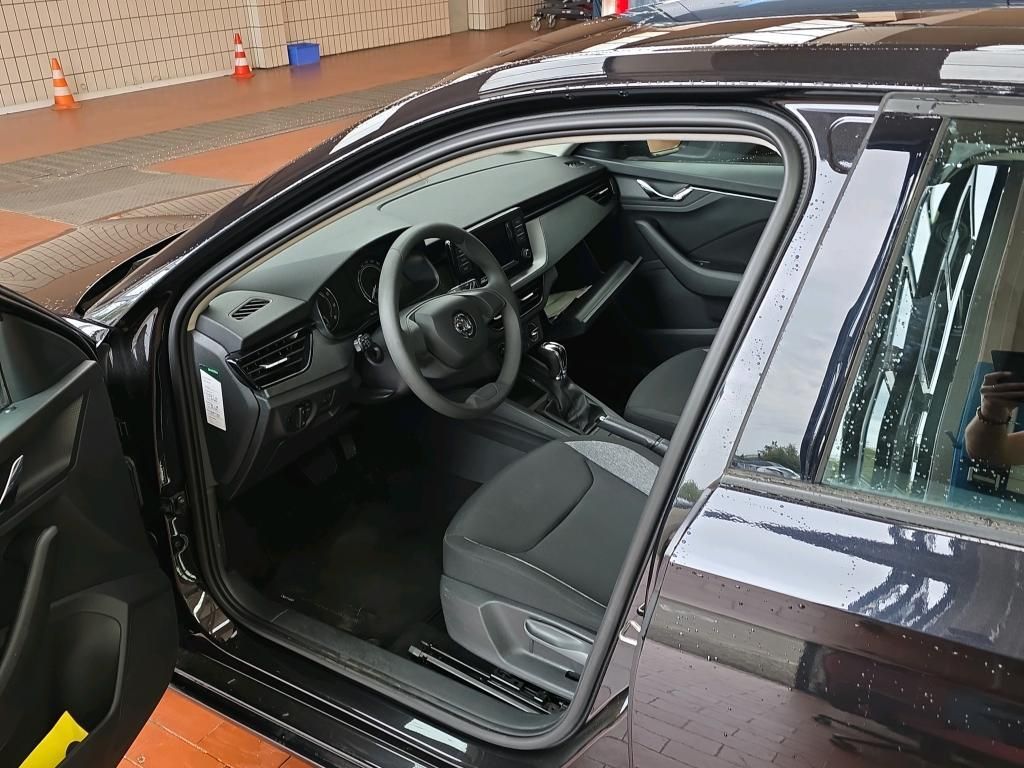 Skoda Scala 2022 г. Чёрный, пробег 45512 км