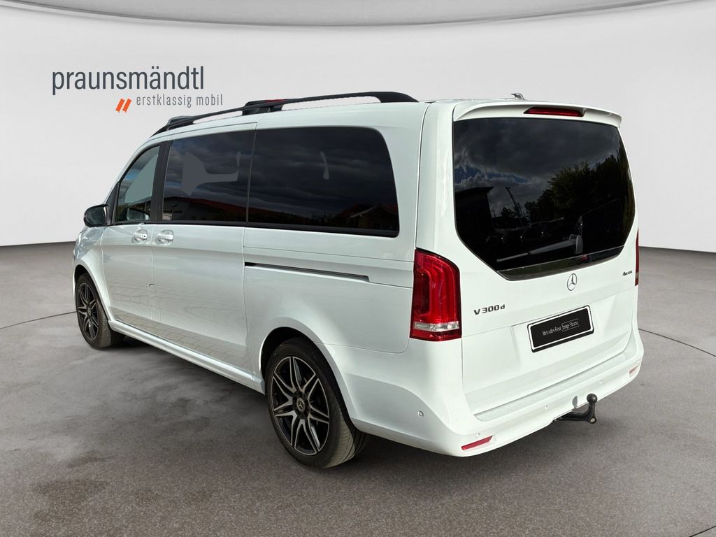 Mercedes-Benz V 300 2022 г. Белый, пробег 50707 км