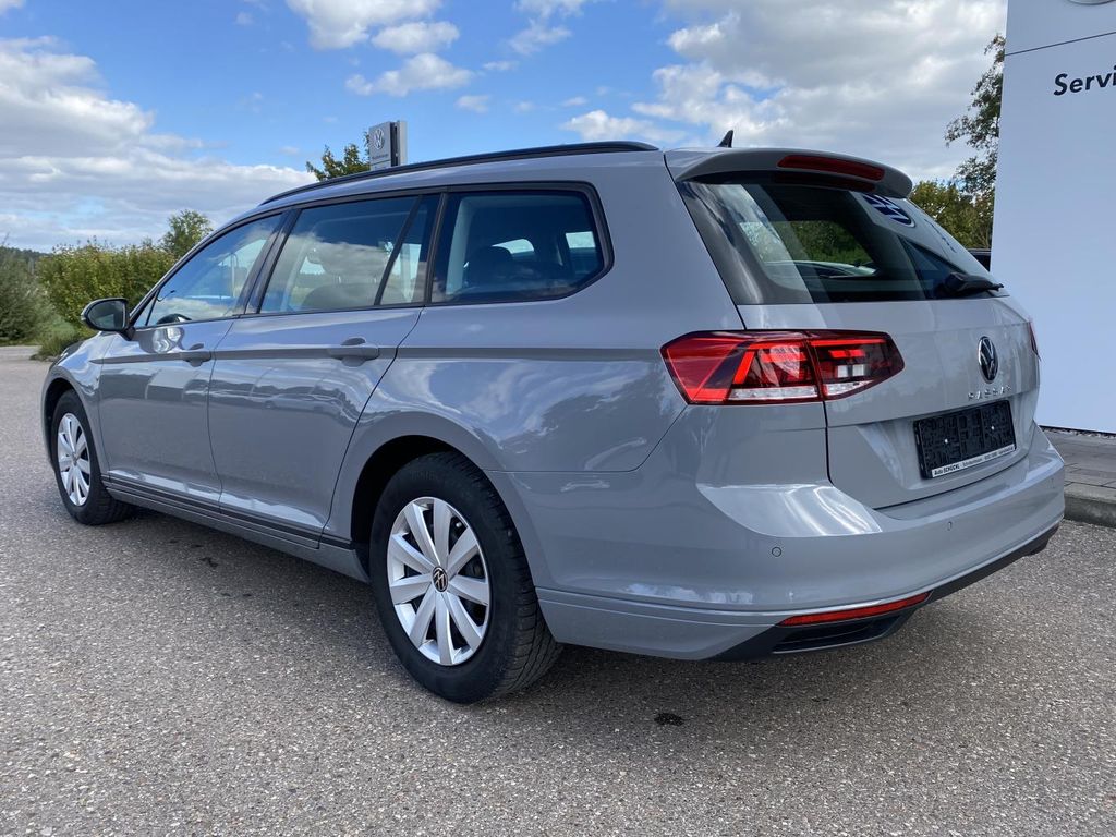Volkswagen PASSAT VARIANT 2023 г. Серый, пробег 28295 км