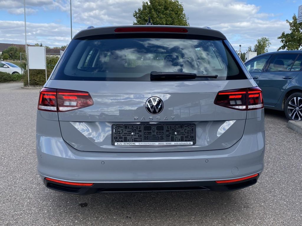 Volkswagen PASSAT VARIANT 2023 г. Серый, пробег 28295 км