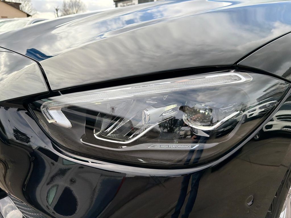 Mercedes-Benz C 180 2023 г. Чёрный, пробег 22000 км