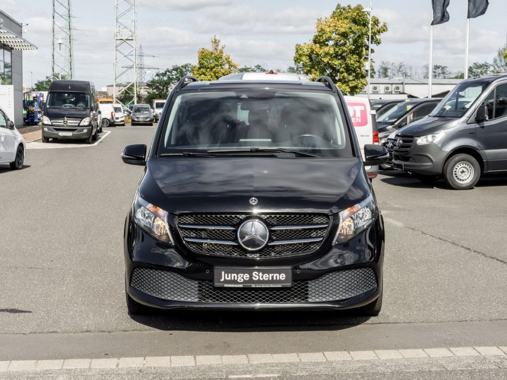 Mercedes-Benz V 220 2022 г. Чёрный, пробег 51600 км