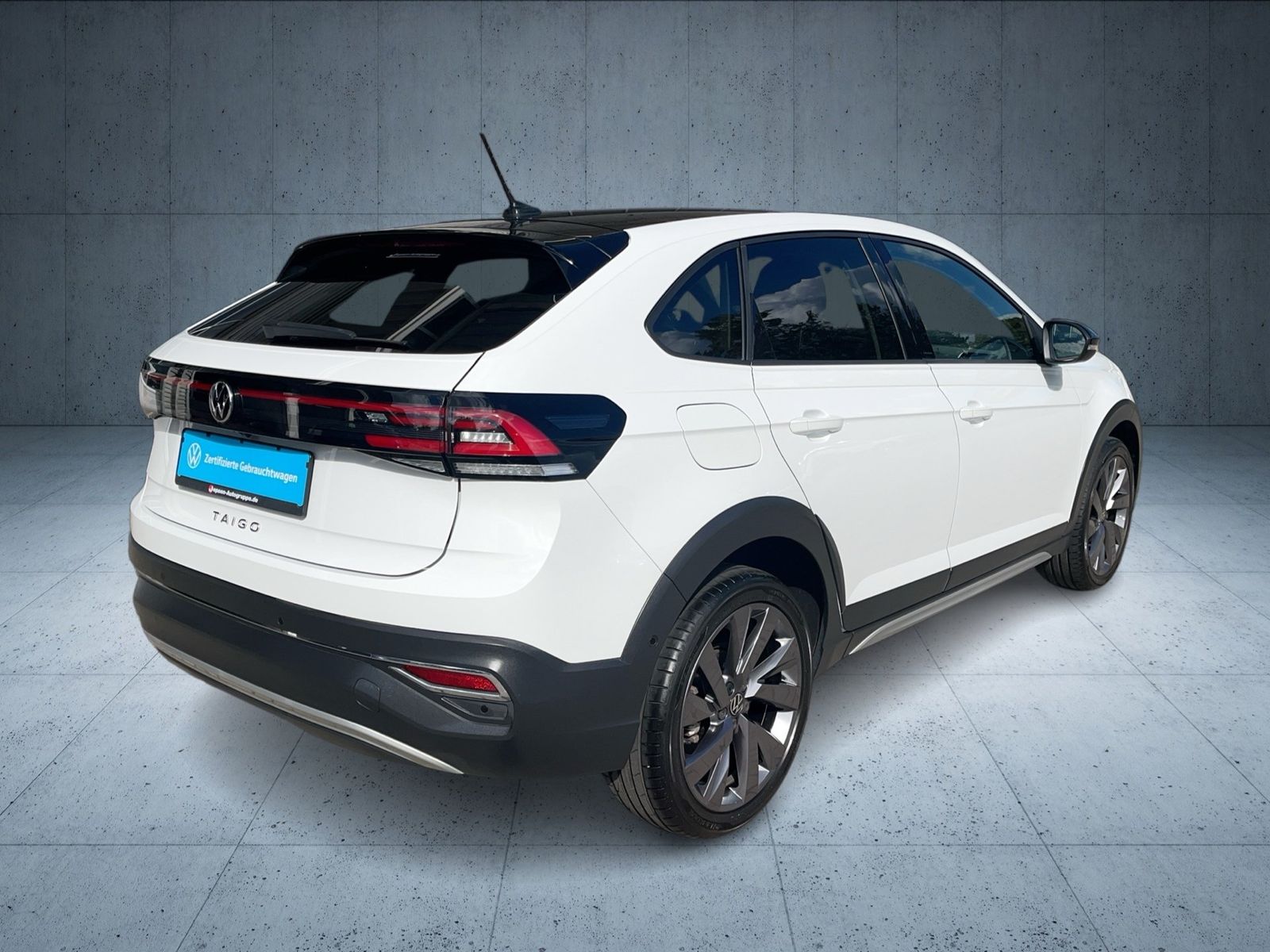 Volkswagen Taigo 2022 г. Белый, пробег 20500 км