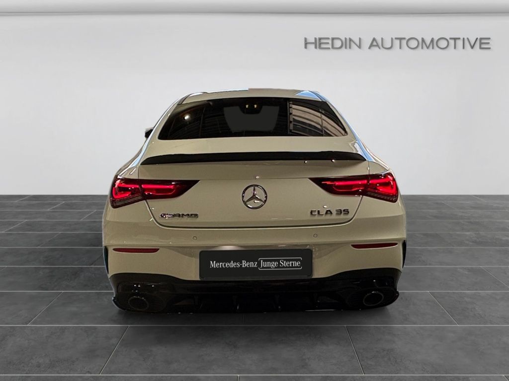 Mercedes-Benz CLA 35 AMG 2023 г. Белый, пробег 58977 км