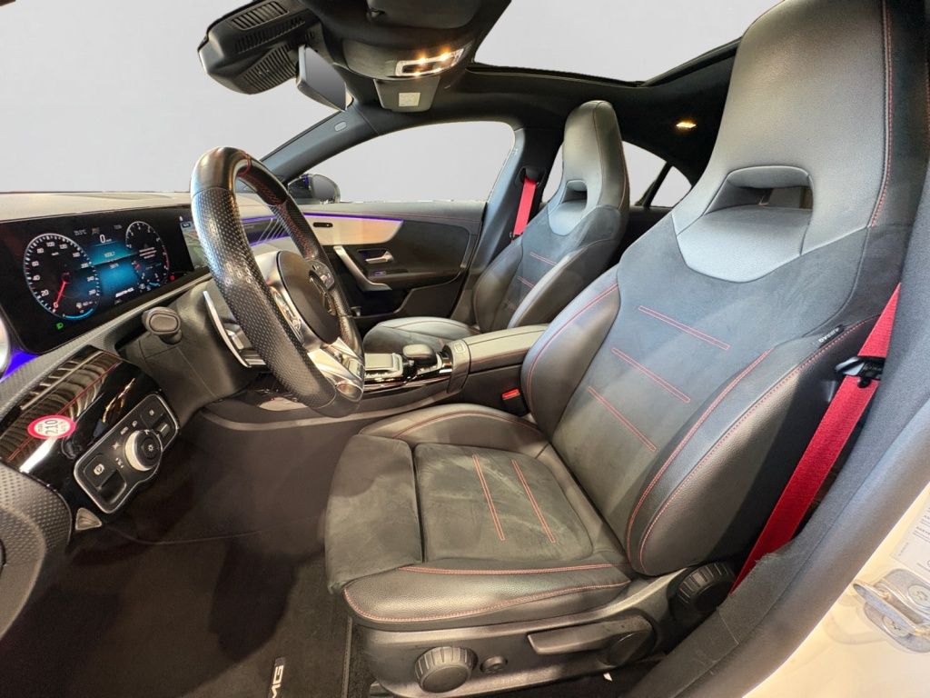 Mercedes-Benz CLA 35 AMG 2023 г. Белый, пробег 58977 км