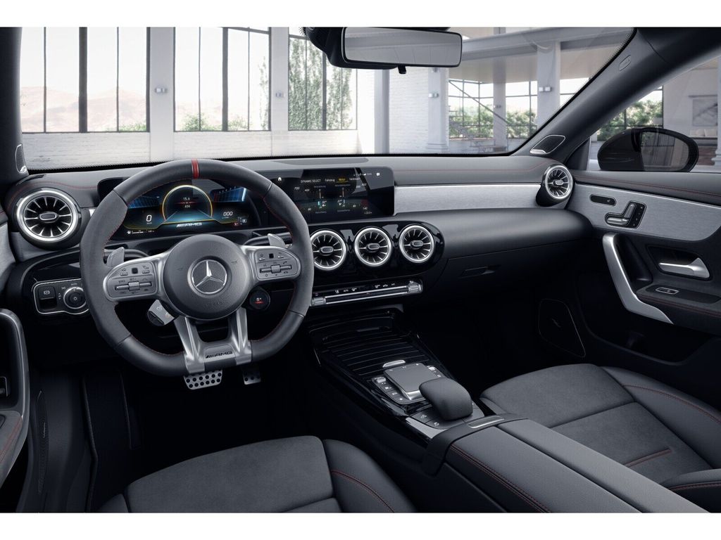 Mercedes-Benz CLA 45 AMG 2022 г. Серый, пробег 40301 км