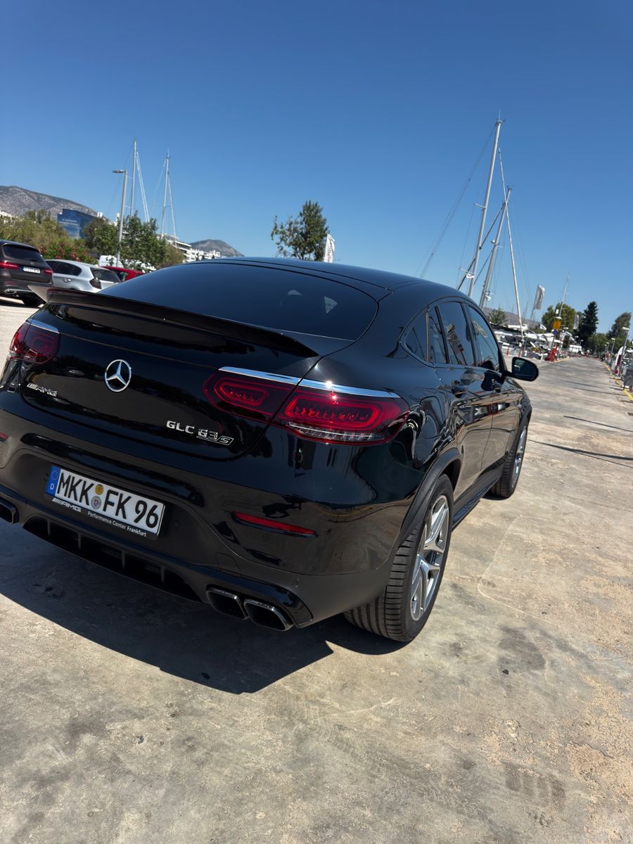 Mercedes-Benz GLC 63 AMG 2022 г. Чёрный, пробег 25000 км