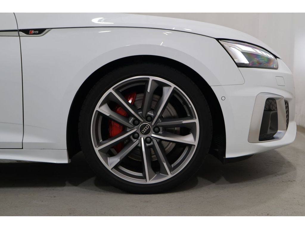 Audi S5 2024 г. Белый, пробег 30009 км