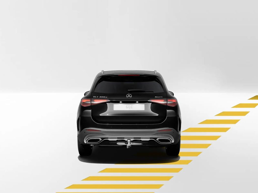 Mercedes-Benz GLC 300 2026 г. Чёрный, пробег 12375 км