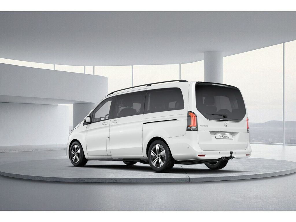 Mercedes-Benz V 220 2025 г. Белый, пробег 23000 км