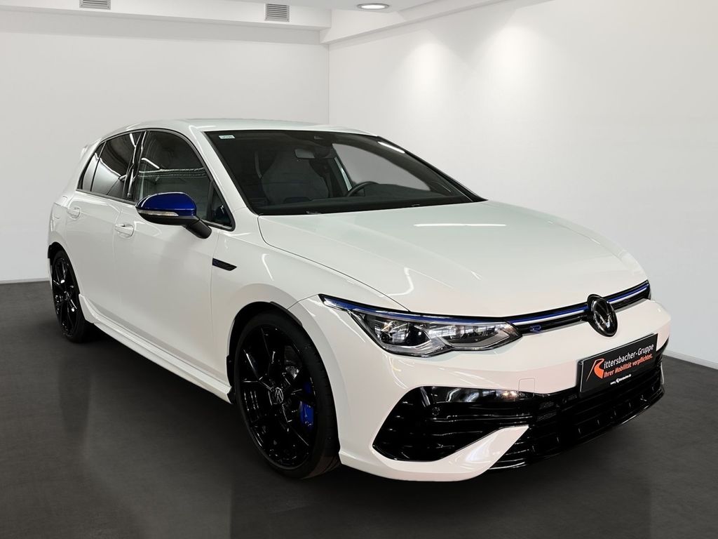 Volkswagen Golf 2023 г. Белый, пробег 58638 км