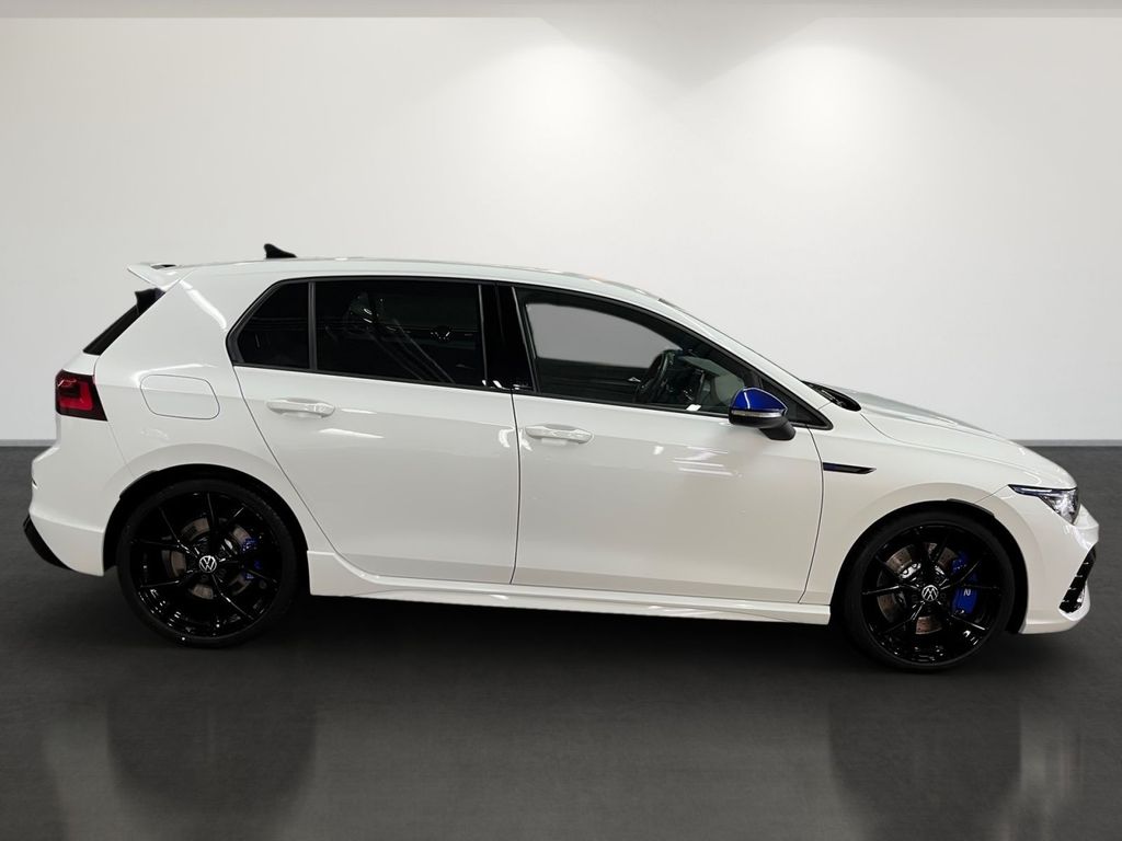 Volkswagen Golf 2023 г. Белый, пробег 58638 км