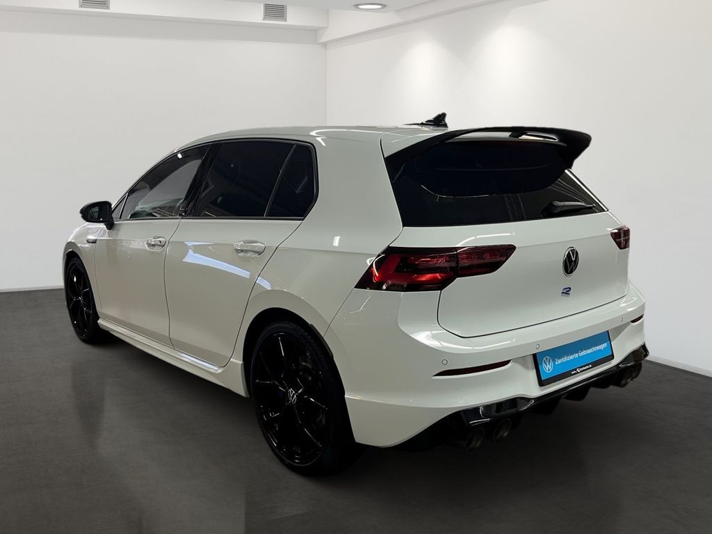 Volkswagen Golf 2023 г. Белый, пробег 58638 км