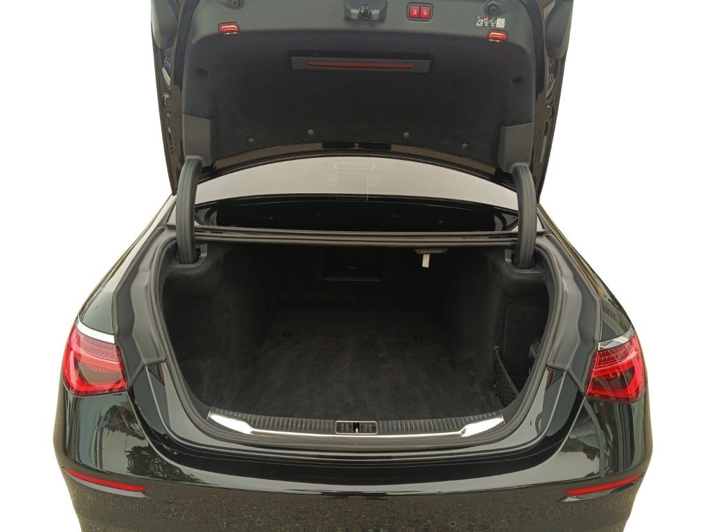 Mercedes-Benz S 400 2023 г. Чёрный, пробег 58615 км
