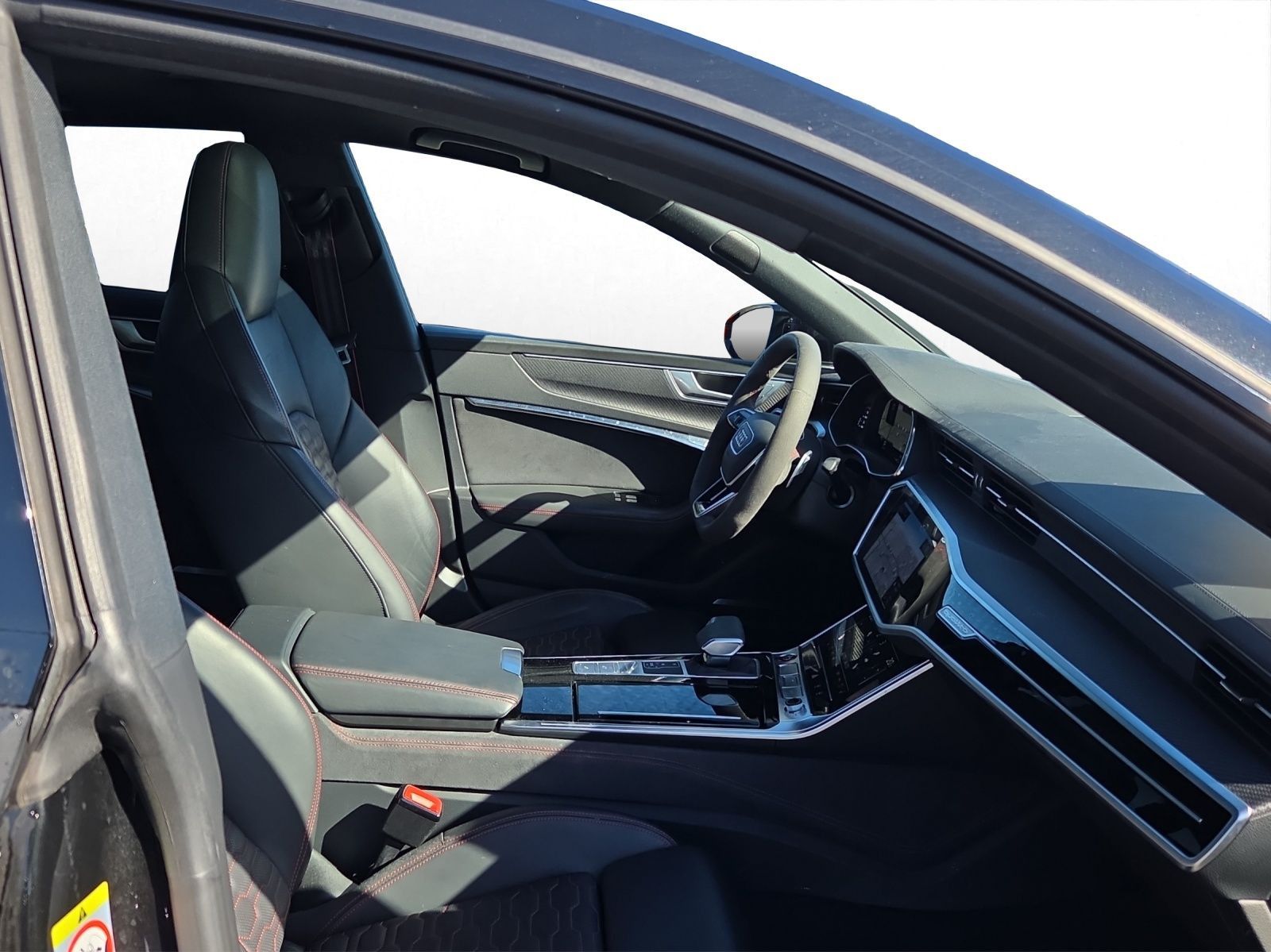 Audi RS7 2024 г. Чёрный, пробег 33861 км