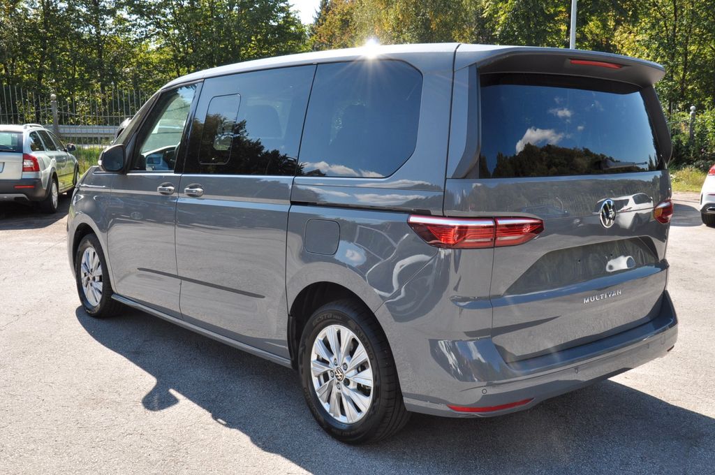 Volkswagen T7 MULTIVAN 2025 г. Серый, пробег 18950 км