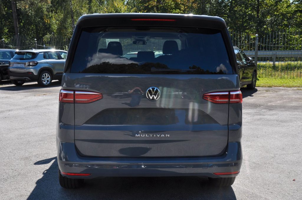 Volkswagen T7 MULTIVAN 2025 г. Серый, пробег 18950 км