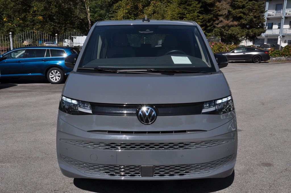 Volkswagen T7 MULTIVAN 2025 г. Серый, пробег 18950 км