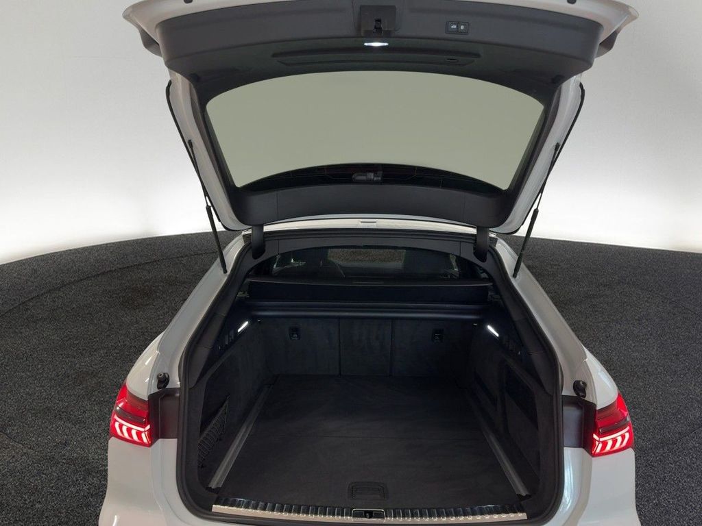 Audi S6 2022 г. Белый, пробег 59700 км