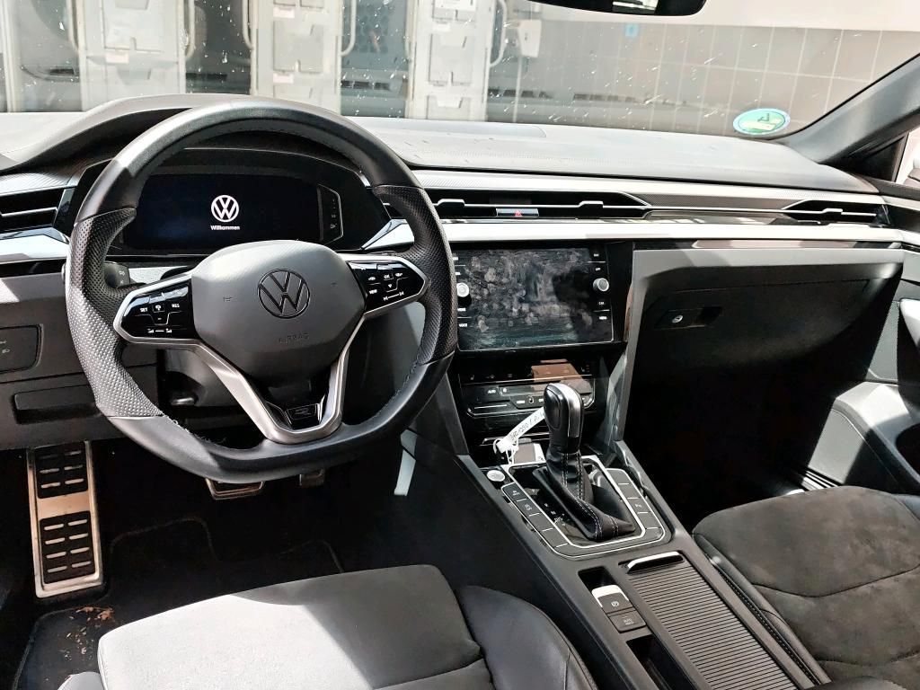 Volkswagen Arteon 2023 г. Серый, пробег 43096 км