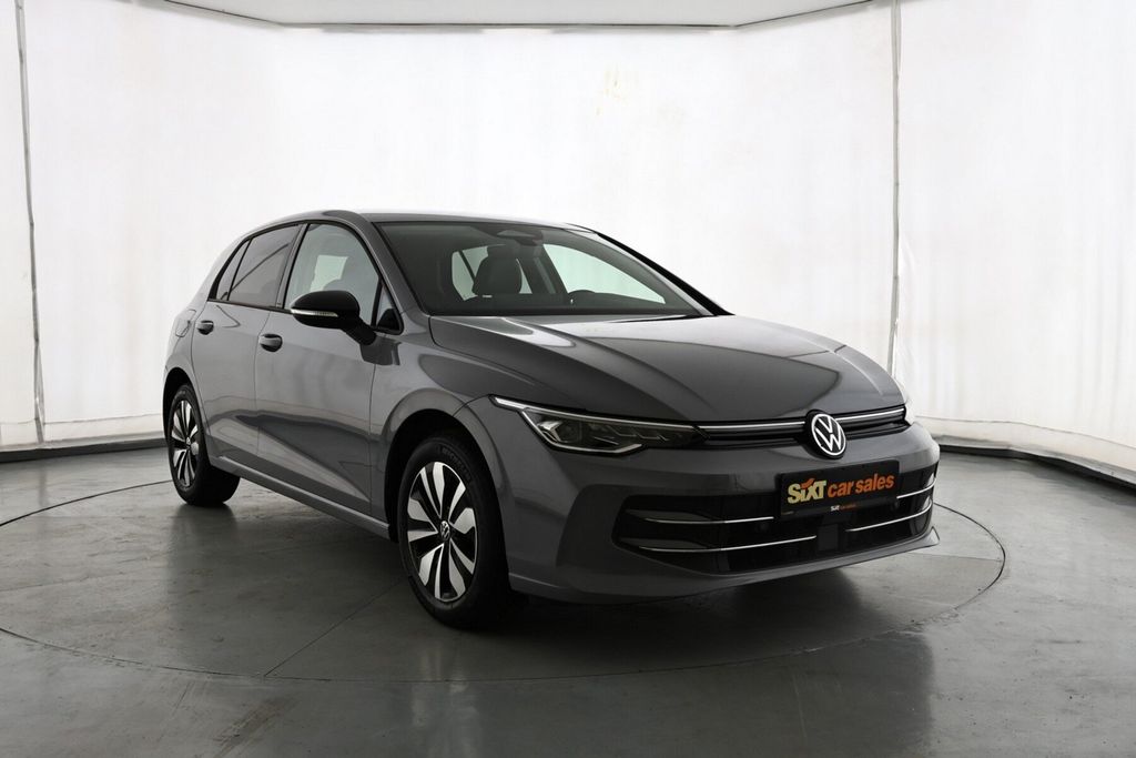 Volkswagen Golf 2025 г. Серый, пробег 43140 км