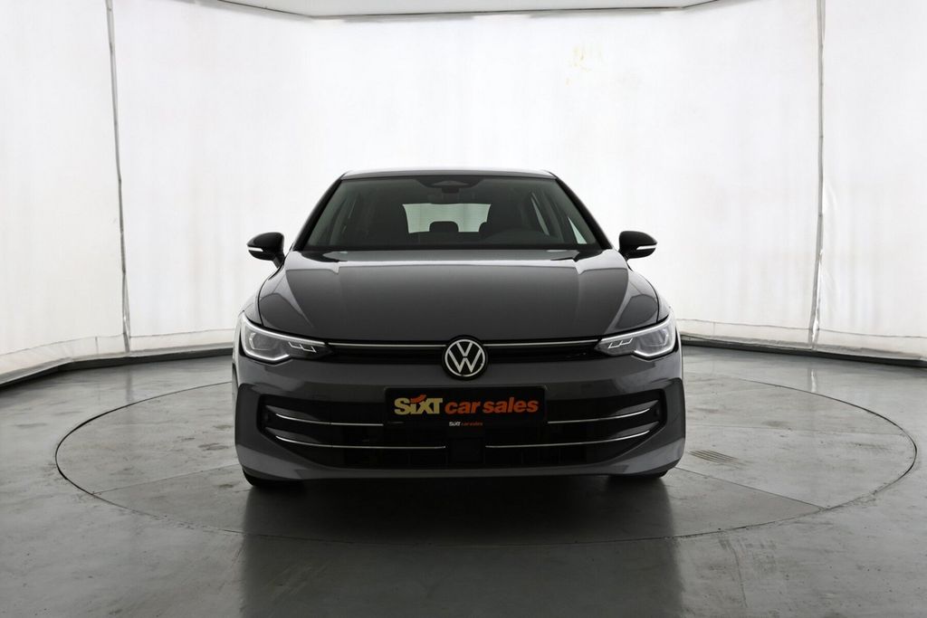 Volkswagen Golf 2025 г. Серый, пробег 43140 км