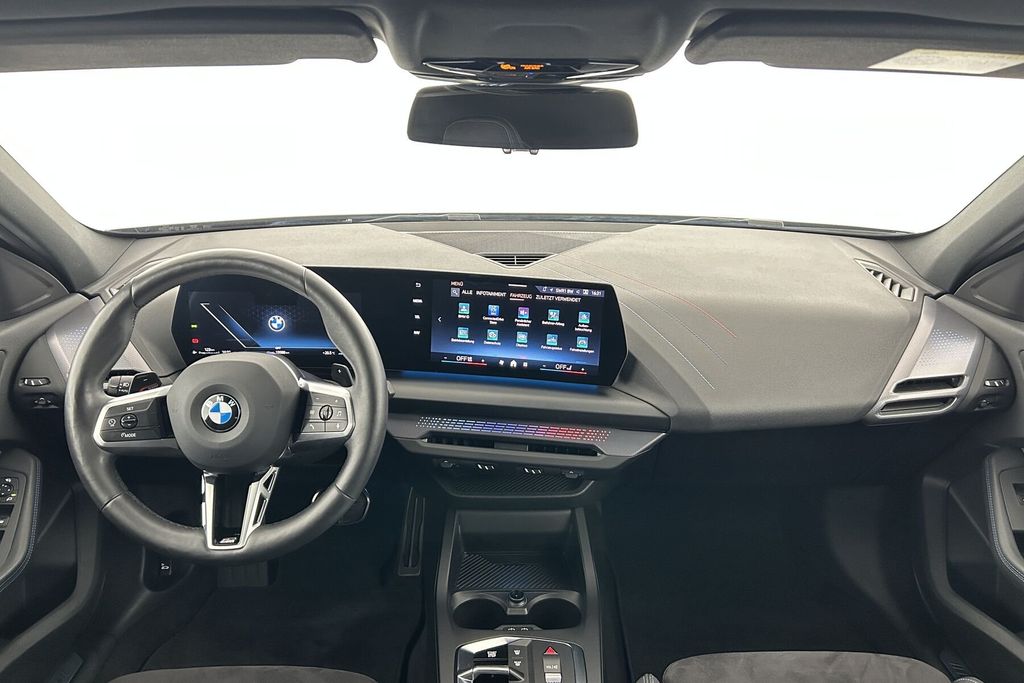 BMW 120 2025 г. Серый, пробег 19985 км