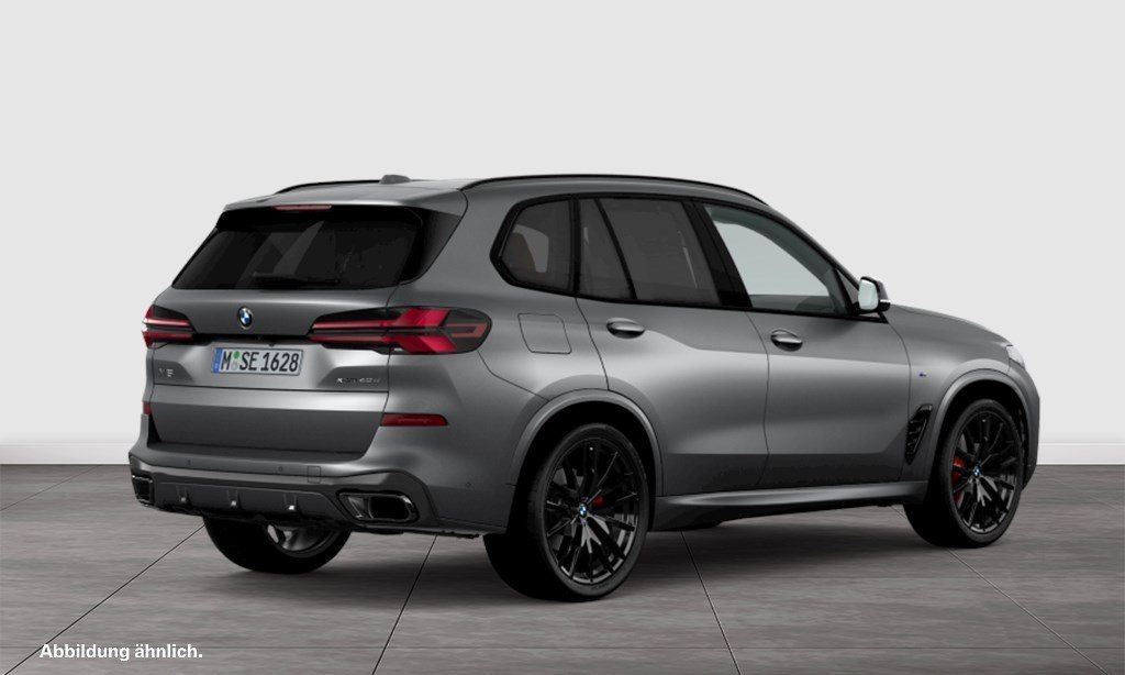 BMW X5 2025 г. Серый, пробег 25520 км