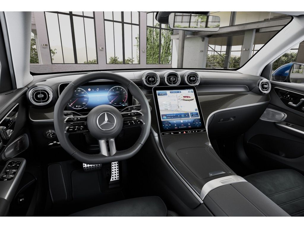 Mercedes-Benz GLC 200 2025 г. Синий, пробег 9995 км
