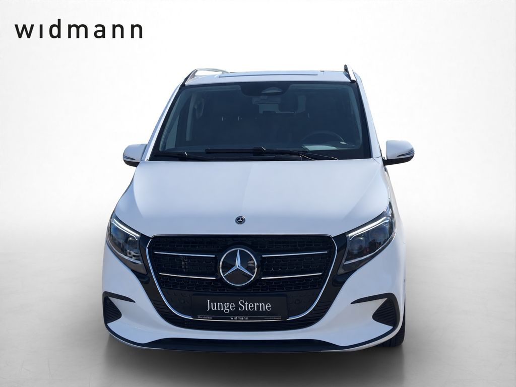 Mercedes-Benz V 250 2026 г. Белый, пробег 11700 км