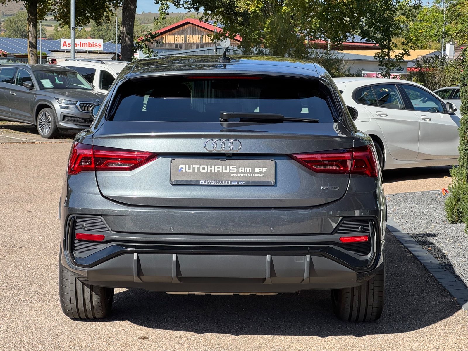 Audi Q3 2022 г. Серый, пробег 39900 км