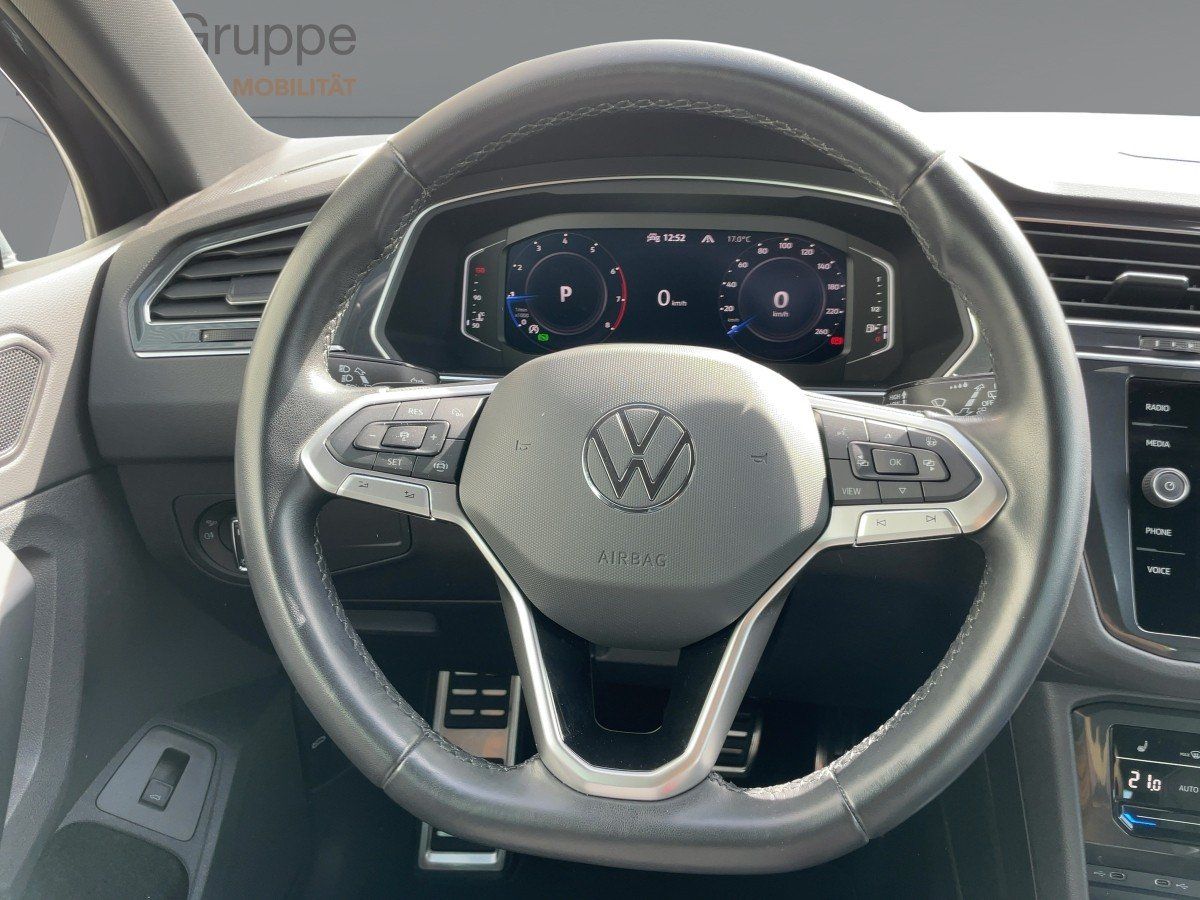 Volkswagen Tiguan 2023 г. Серый, пробег 56400 км