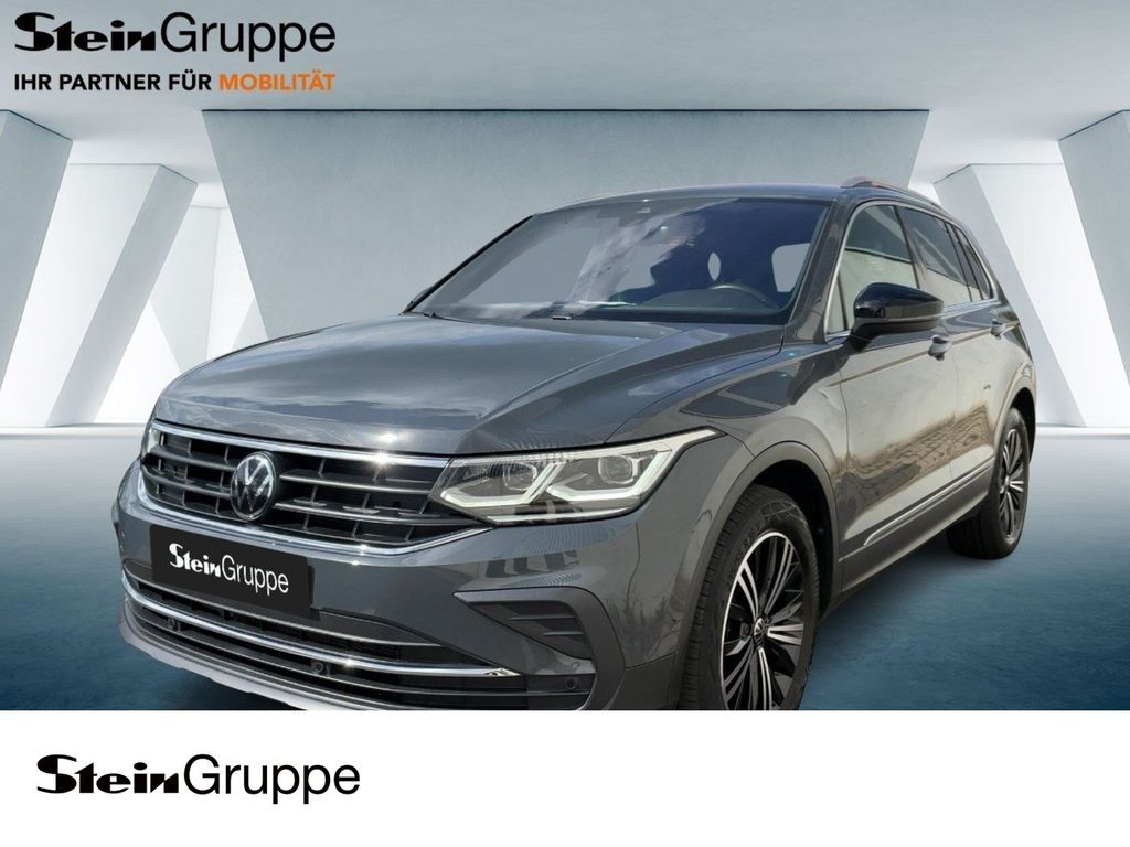 Volkswagen Tiguan 2023 г. Серый, пробег 56400 км