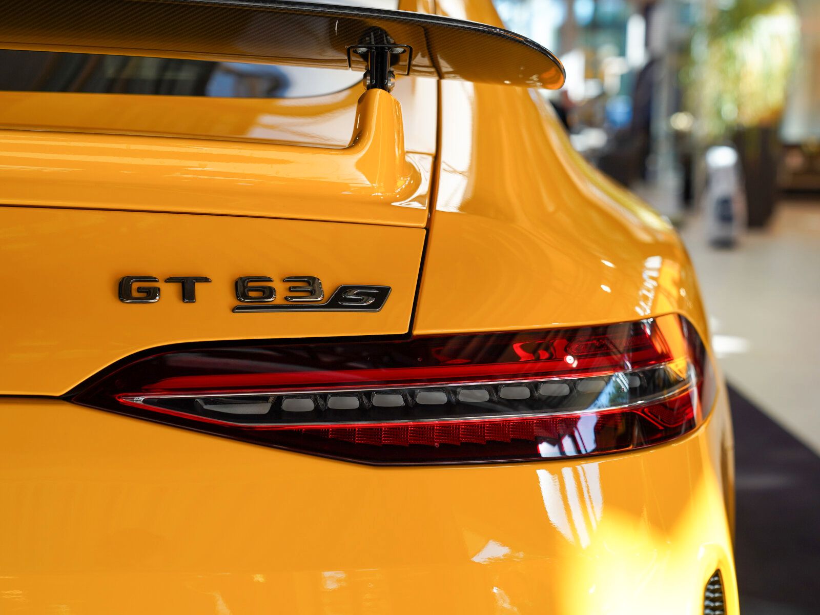Mercedes-Benz AMG GT 2025 г. Жёлтый, пробег 21573 км