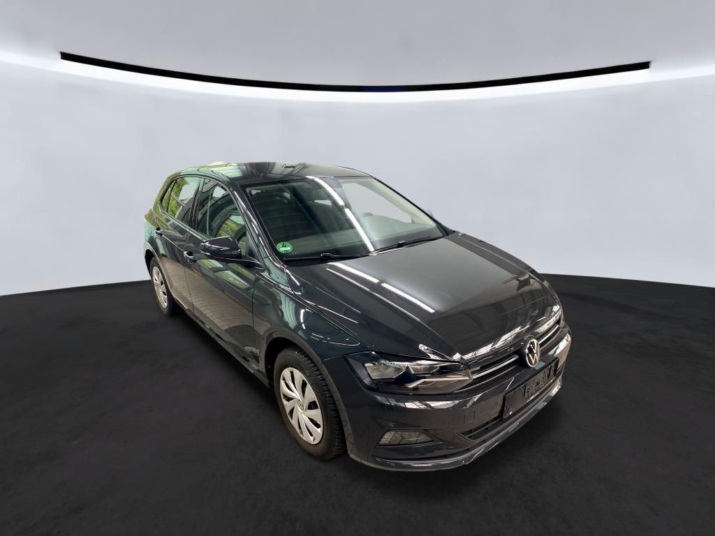 Volkswagen Polo 2021 г. Серый, пробег 42210 км