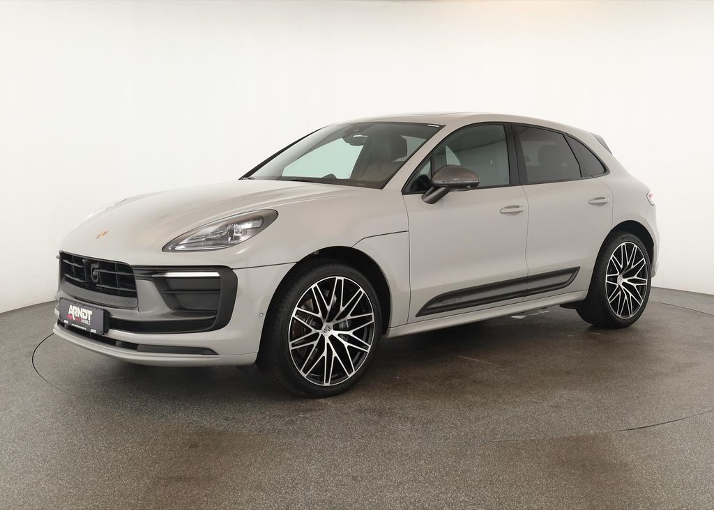 Porsche Macan 2024 г. Серый, пробег 38300 км
